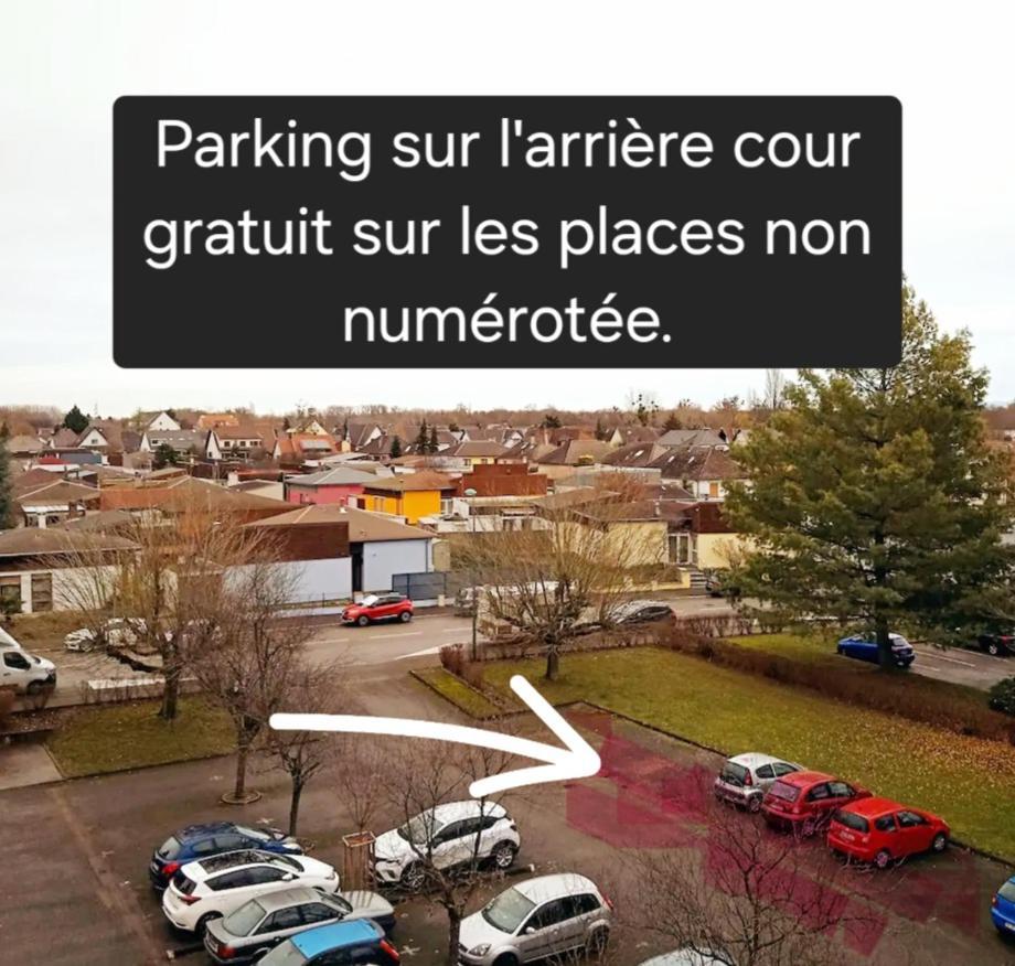 Logement Dans Residence - A 10 Km Du Centre Ville Et A 5 Minute Du Parlement Europeen Avec Parking Gratuit Энайм Экстерьер фото